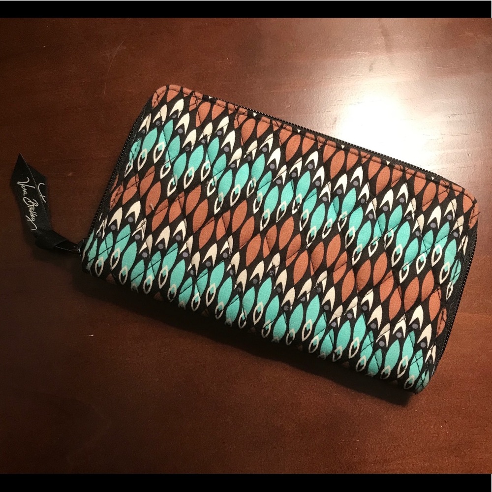 Vera Bradley Wallet NWOT